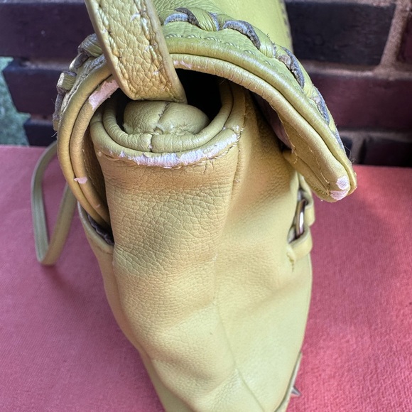 Sam Edelman bright citrus shoulder crossbody bag - Picture 10 of 12